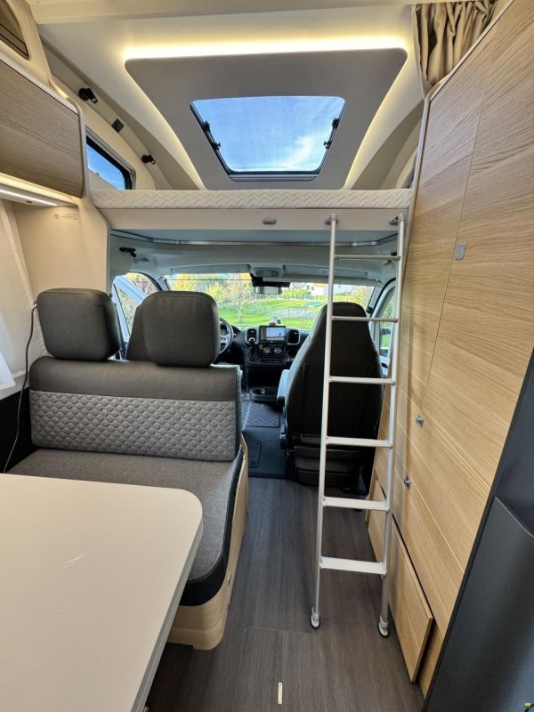 Adria Coral XL 600 DP