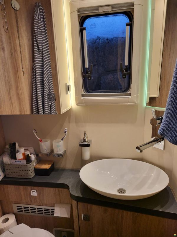 Eura Mobil IL 720 EB