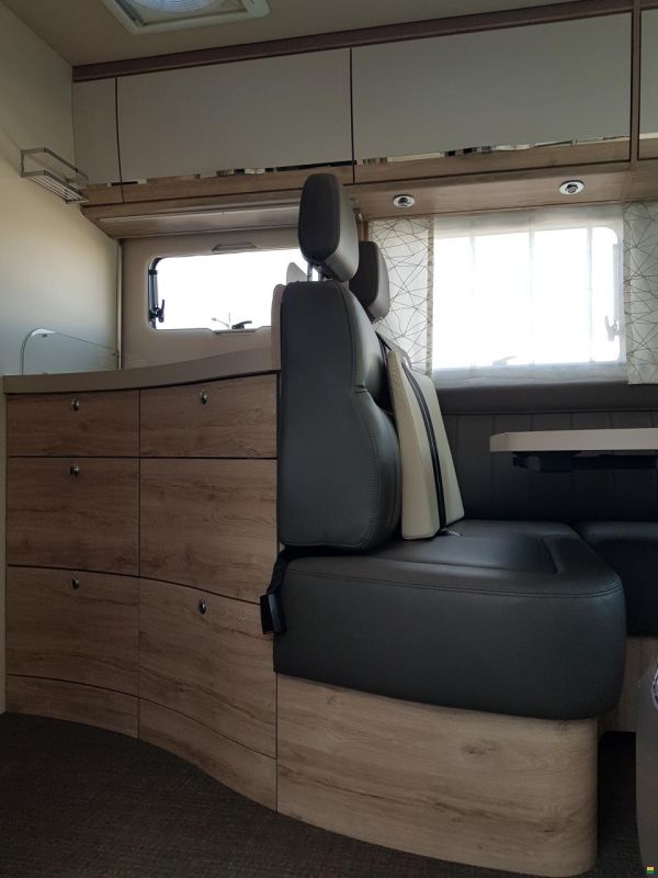 Eura Mobil IL 720 EB