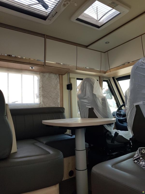 Eura Mobil IL 720 EB