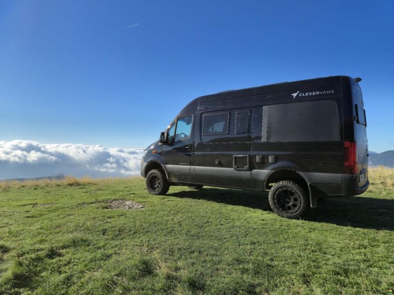 Clever Vans Aventuro 600 1st Series