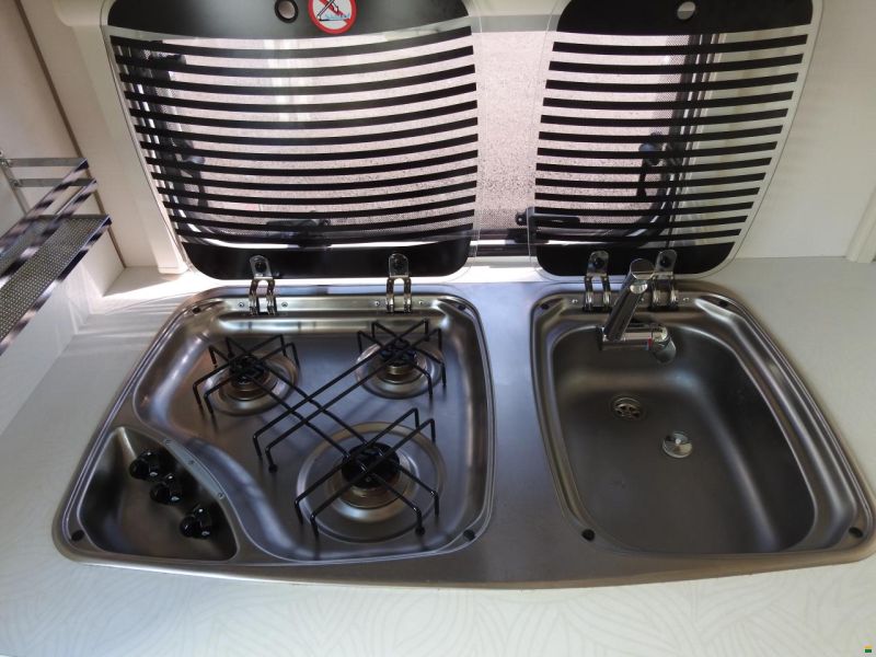 Silver Evasion 430 CP