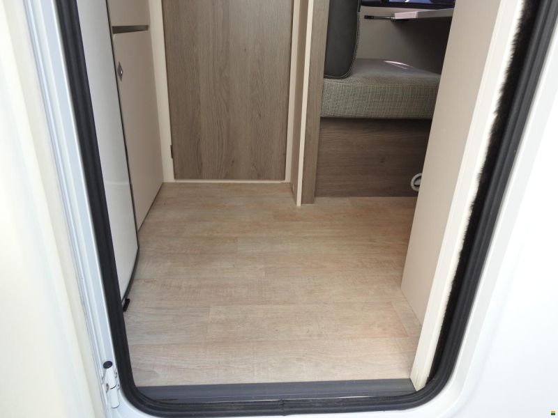 Silver Evasion 430 CP