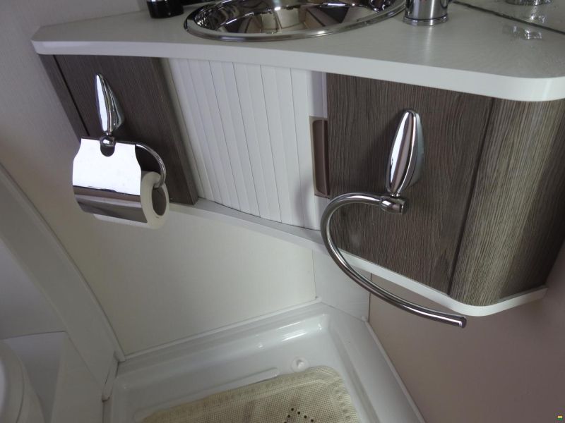 Silver Evasion 430 CP