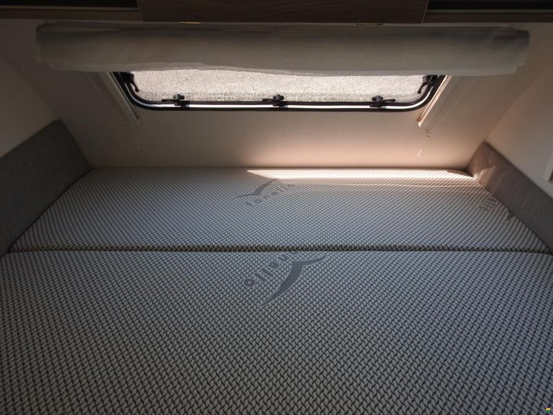 Silver Evasion 430 CP