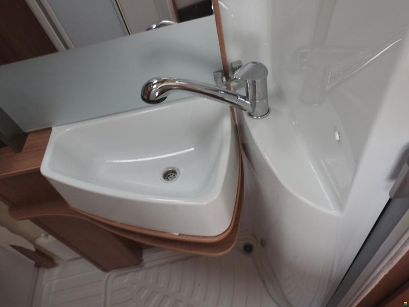 Fiat Knaus Sky Wave 650 MF