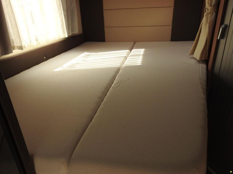 Fiat Knaus Sky Wave 650 MF