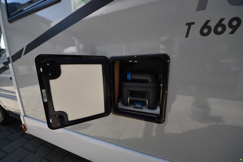 Forster-Reisemobile Coupé FT 669 EBN