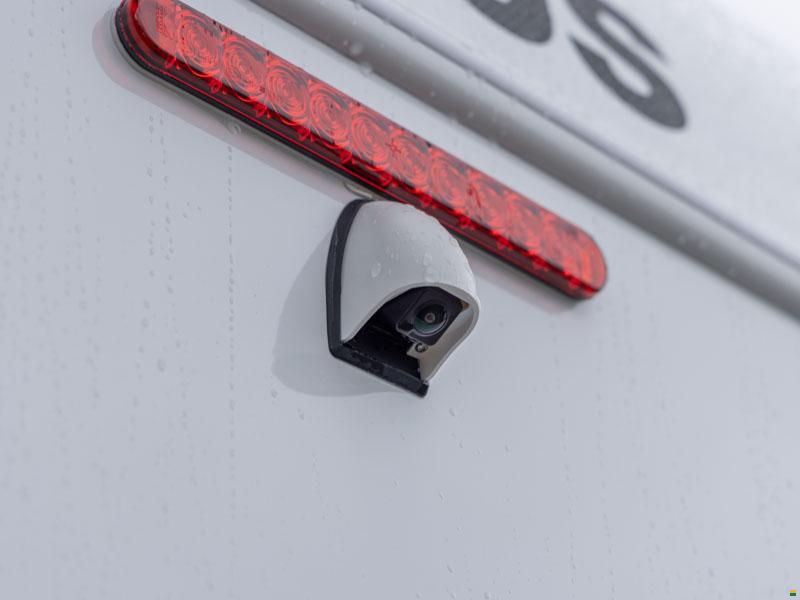 Knaus Live Wave 700 MEG Platinum Selection