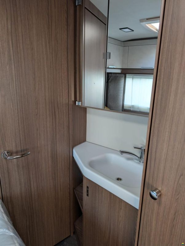 Tabbert Cazadora 490 TD 2,3