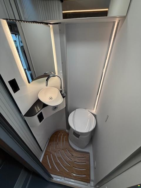 Pössl Summit Shine 600 LE