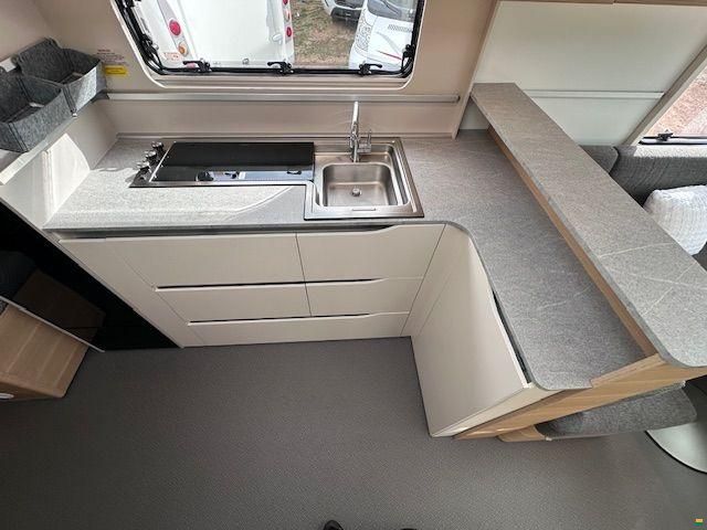 Adria Adora 613 UL Getrennte Einzelbetten