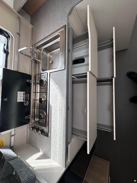 Adria Adora 613 UL Getrennte Einzelbetten