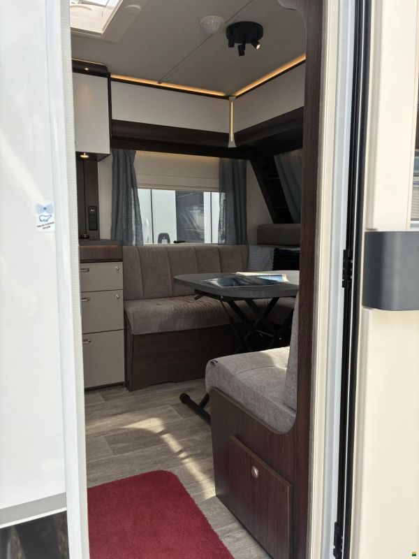 Polar 650 BQDA Black Edition