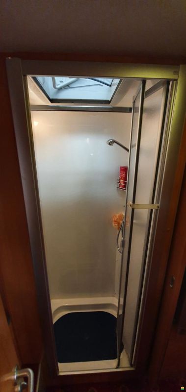 Phoenix Liner 9300 SG