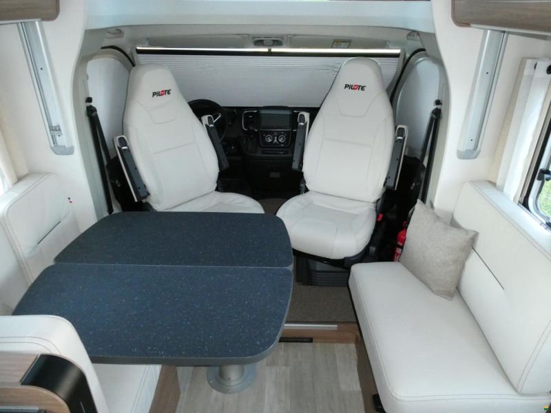 Pilote P726 FC Expression