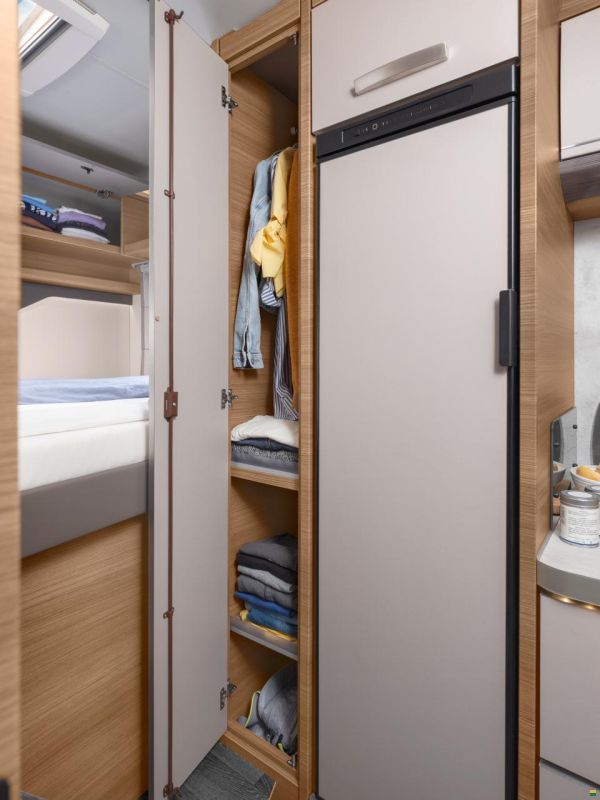 Knaus Live Wave 650 MG Platinum Selection