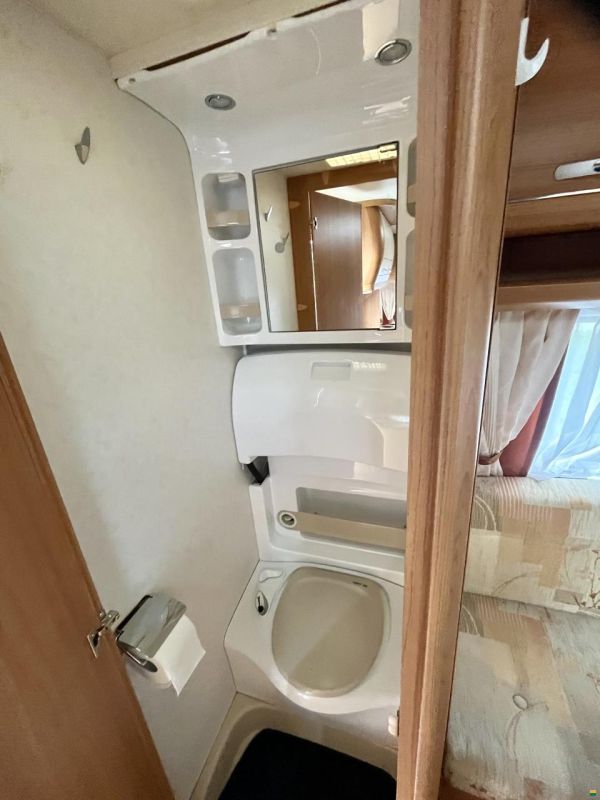 Hobby De Luxe 30/400