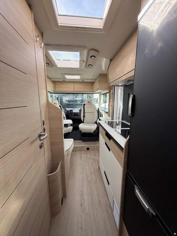 Rapido COMPACT i C55i 65ans