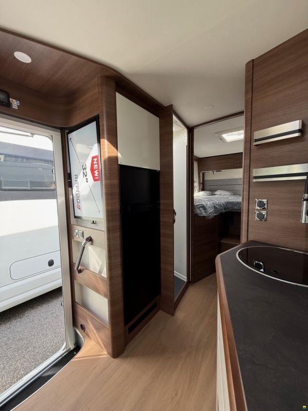 Rapido Serie 80dF ALKO 8066 dF