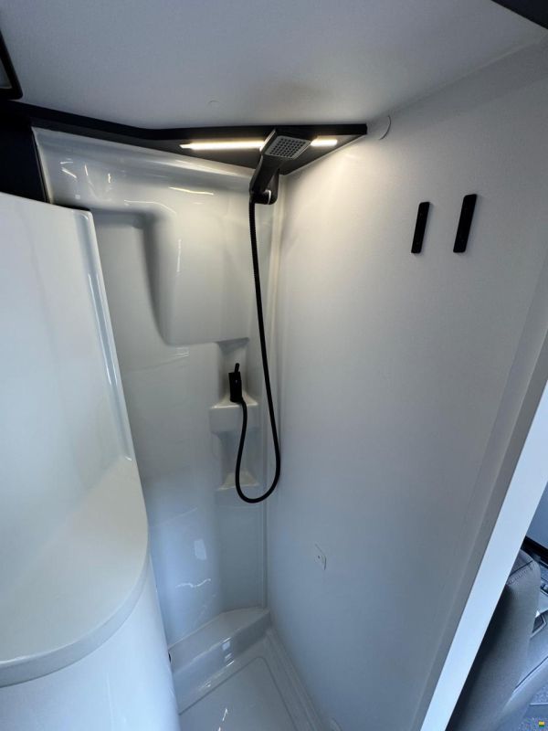 Adria Twin Supreme 640 SGX