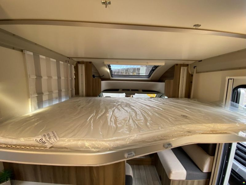 Roller Team Kronos 284 TL, Ford 2.0TDCi 165PS Autom.