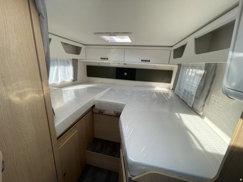 Sunlight Adventure T 67S