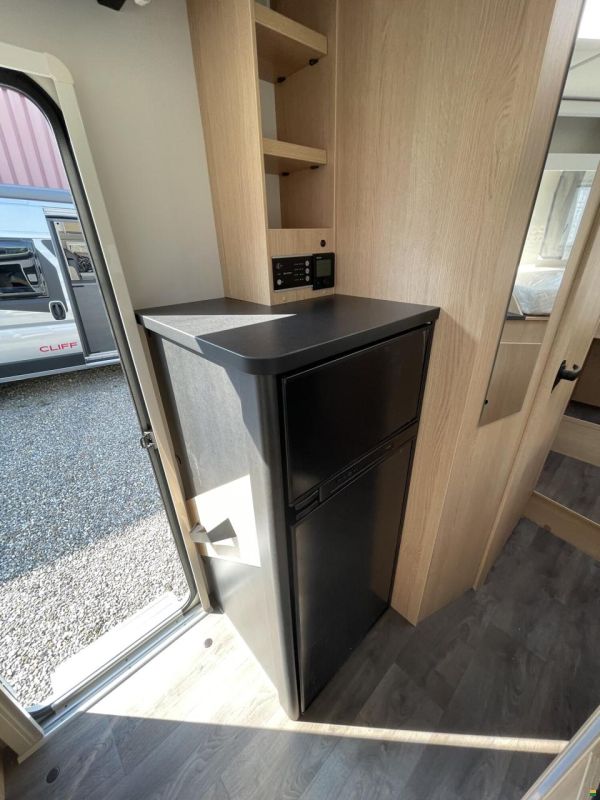 Sunlight Adventure T 67S