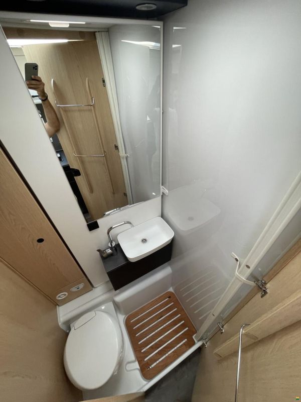 Sunlight Adventure T 67S