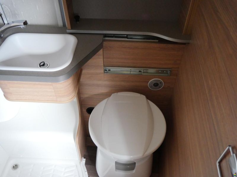 Weinsberg Cara Compact Suite MB 640 MEG