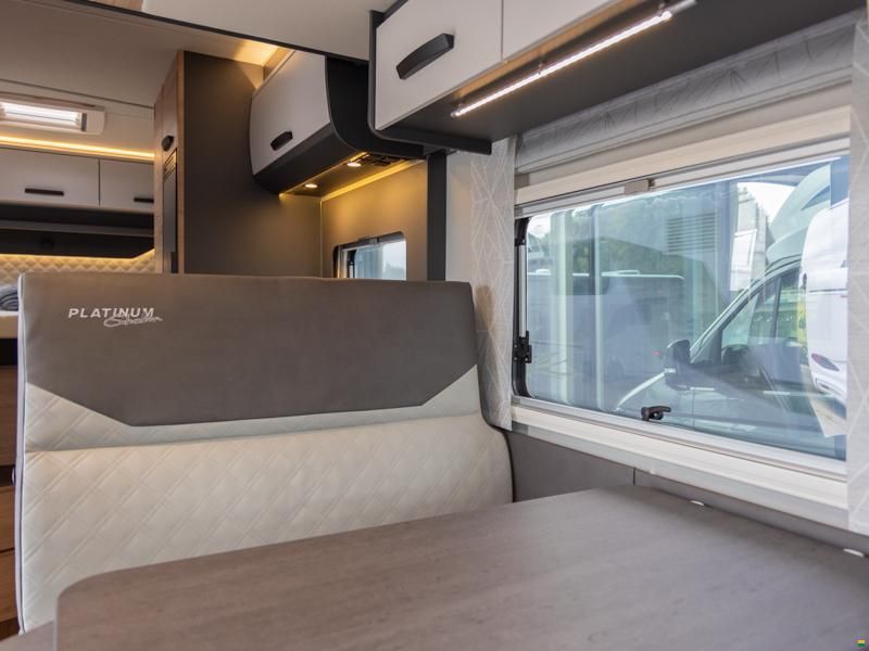 Knaus Live Wave 650 MG Platinum Selection