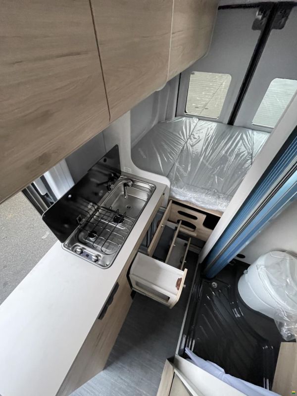 Dethleffs Globetrail Classic 590 DK Ford