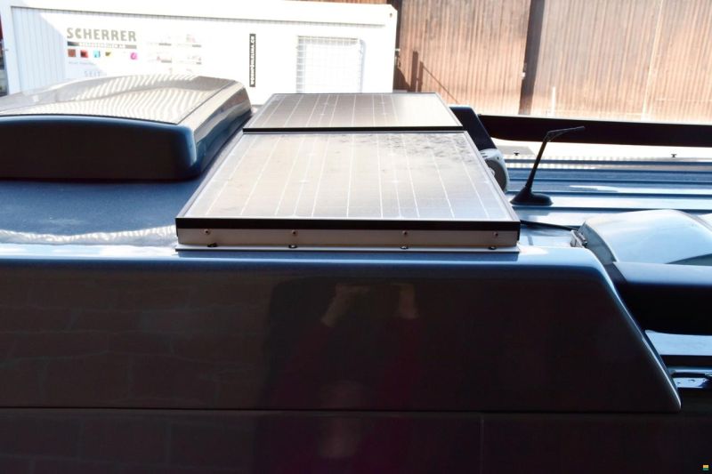 Pössl GLOBE-TRAVELLER VOYAGER Z 2,2 HDI H3