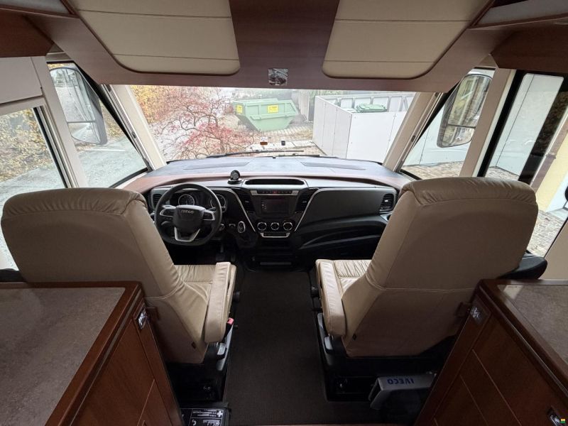 Carthago Liner for Two 53