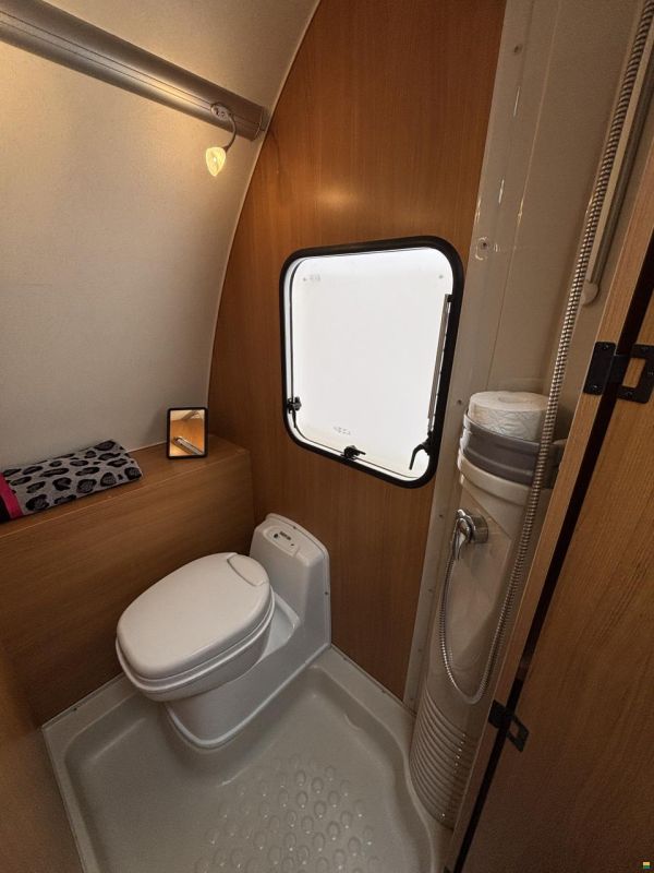 Bürstner Premio 485 tk