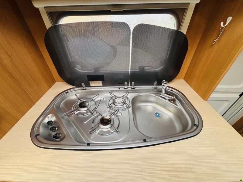 Bürstner Premio 485 tk