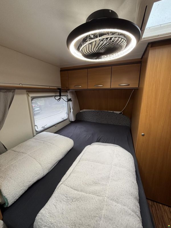 Bürstner Premio 485 tk