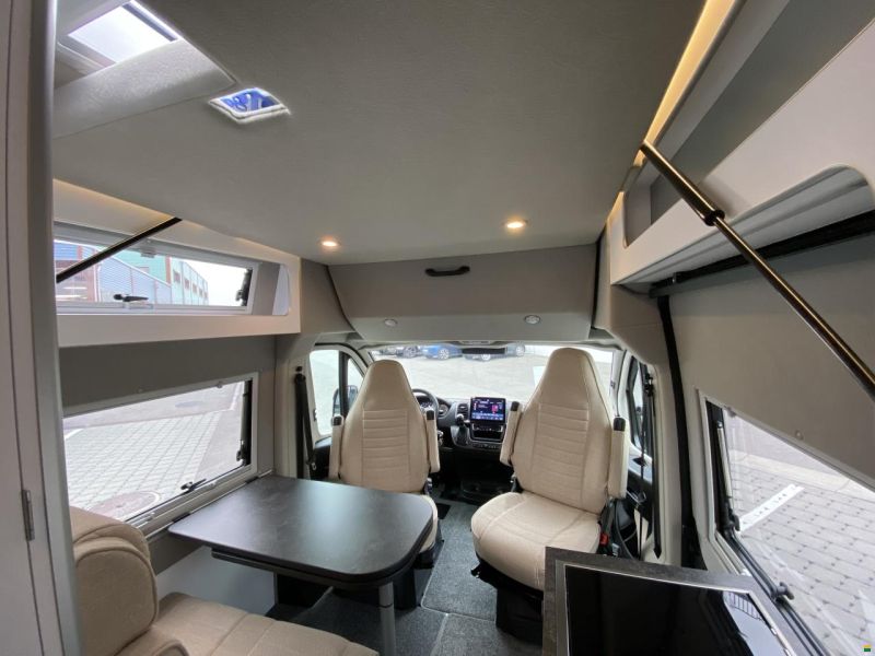 La Strada Avanti EBF