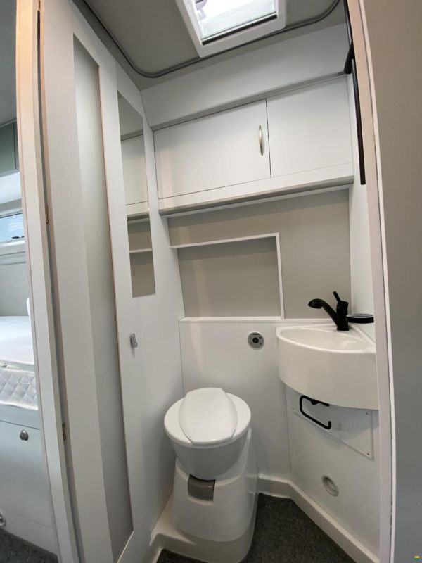 La Strada Avanti EBF