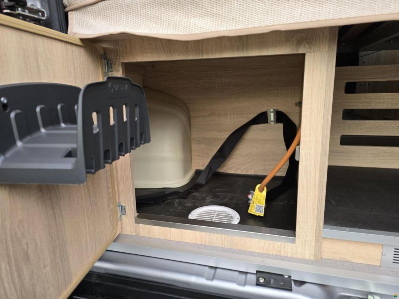 Clever Vans FAMILY 600 2.2 HDI H3