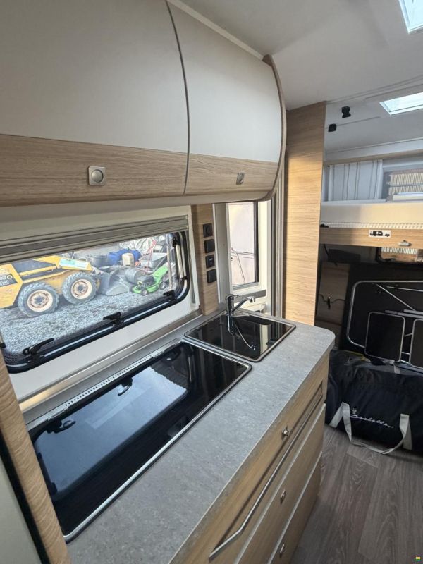 Fendt Bianco Activ 550 KMG