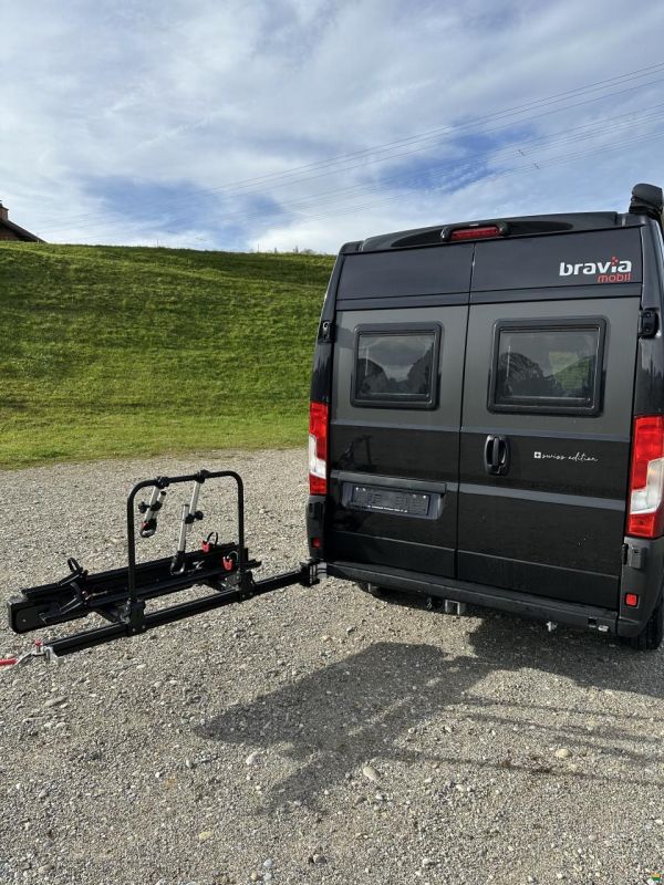 Bravia Mobil Swan 599