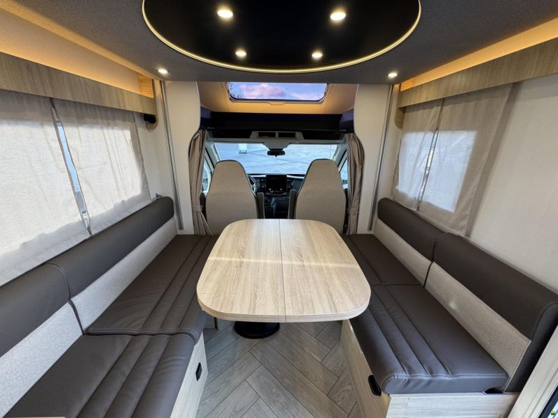 Challenger 260 Graphite Edition