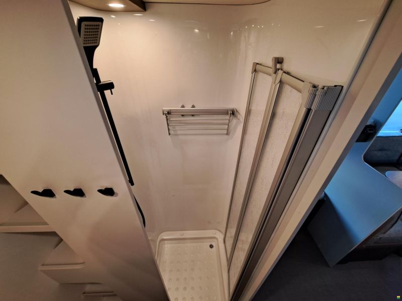 Bürstner Averso 560 TK B66