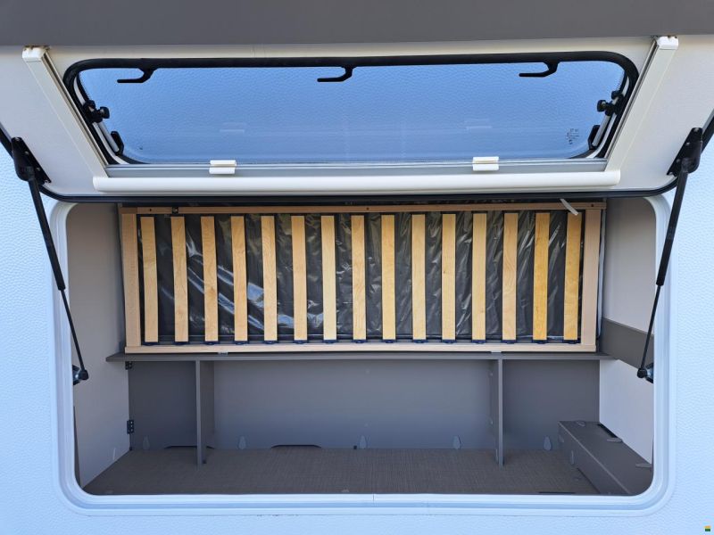 Bürstner Averso 560 TK B66