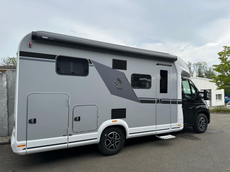 Knaus Live Wave 650MEG BLACK Selection