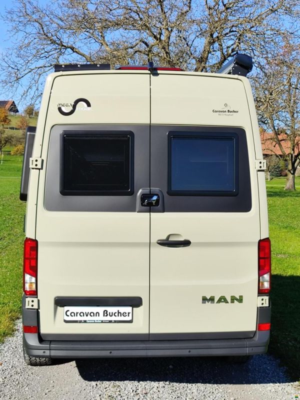 Megamobil Mega Classic 600 S Hubbett MAN 163 PS