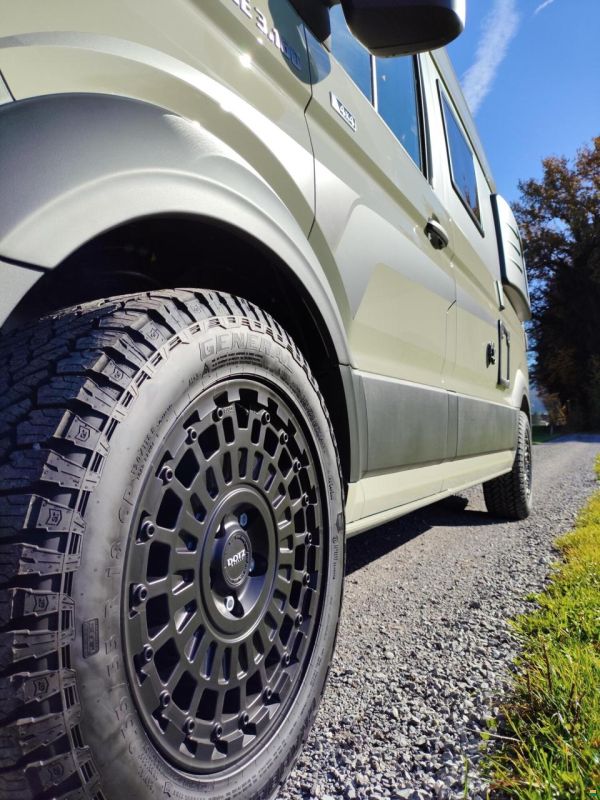 Megamobil Mega Classic 600 S Hubbett MAN 163 PS