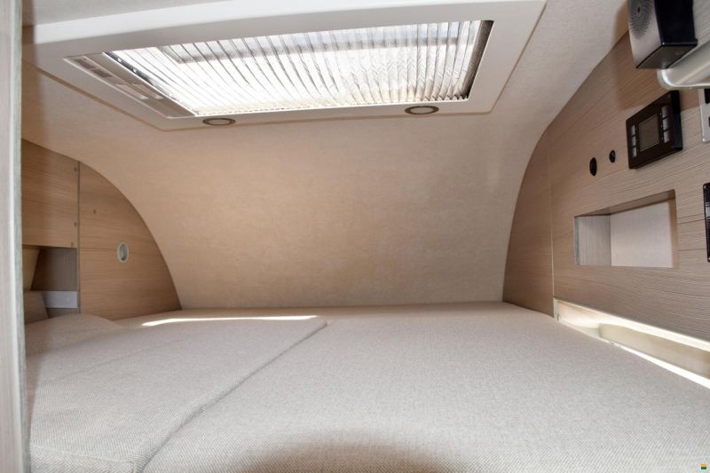 Rapido GLOBE-TRAVELLER VOYAGER Z 2,2 HDI H3