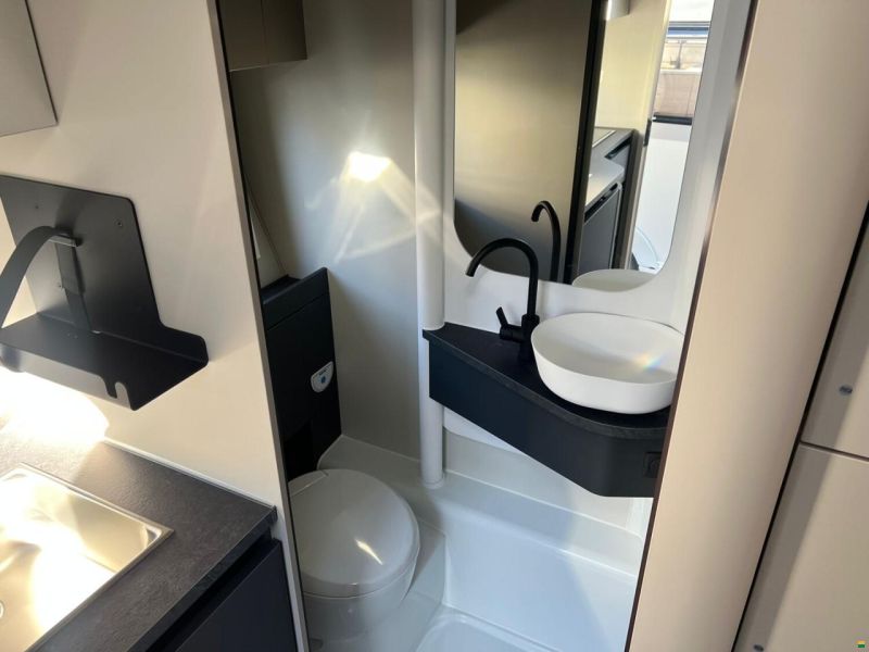 Adria Action 391 LH Sports